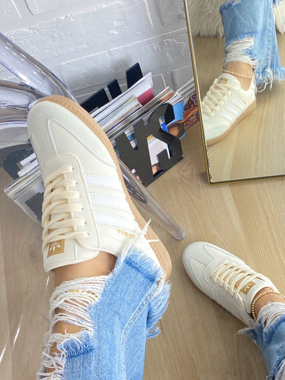 Nuevos Tenis Samba Beige