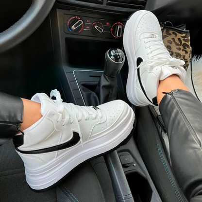 NUEVOS TENIS BOTA NK DAMA