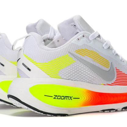 NUEVOS NKE ZOOMX VOMERO 18