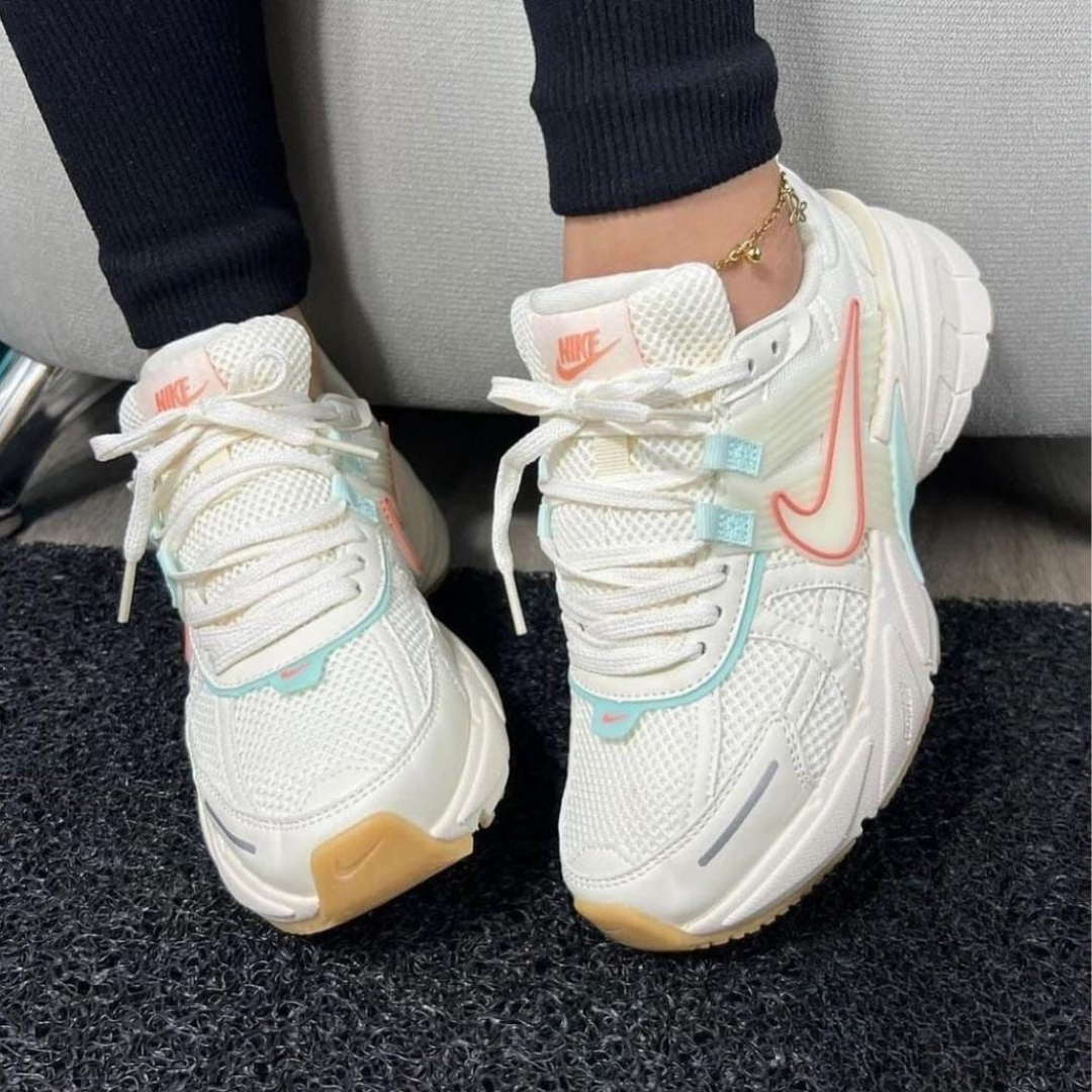 NUEVOS TENIS NK MAYA DAMA