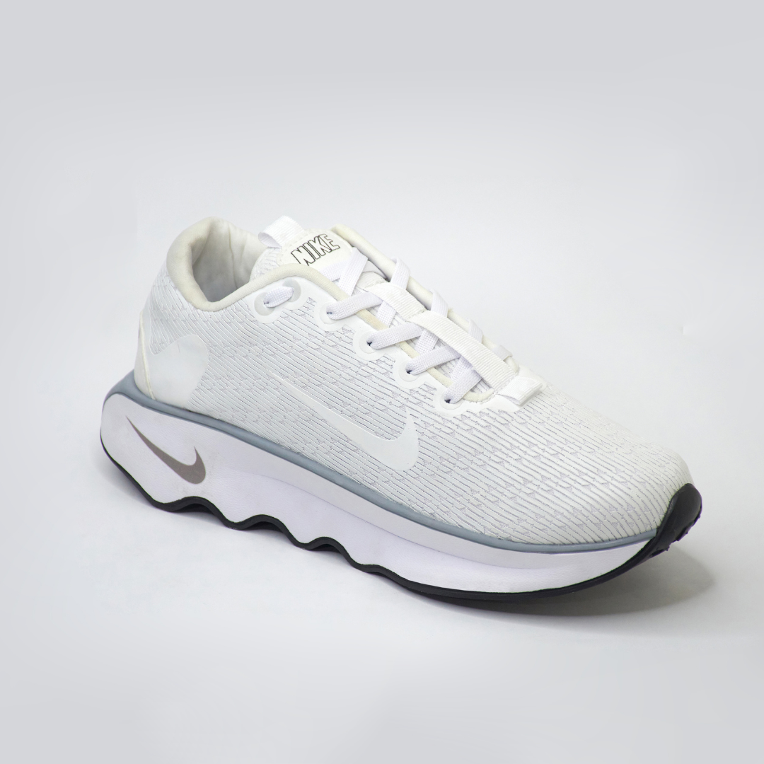 NUEVOS TENIS NK MOTIVA