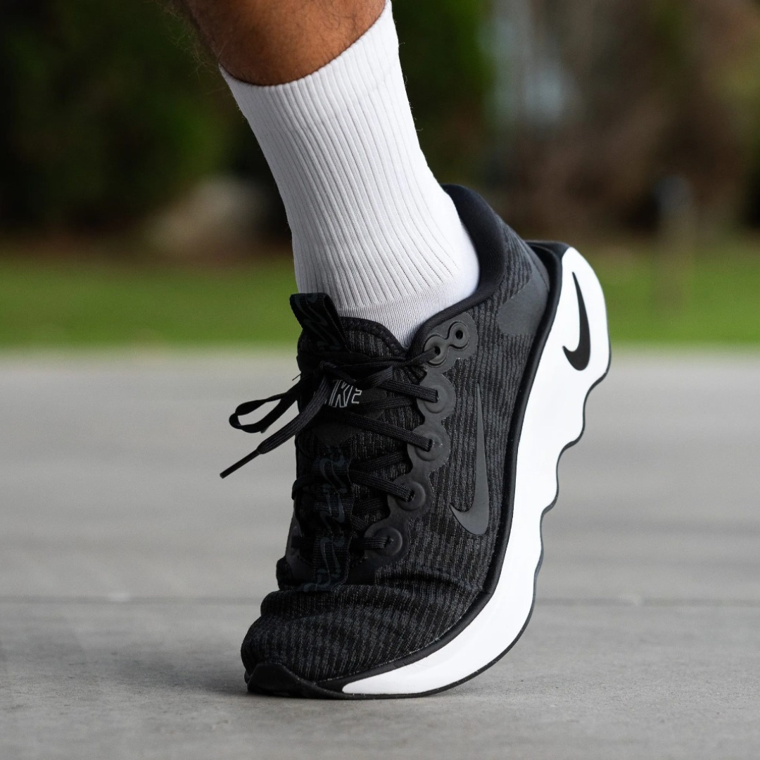 NUEVOS TENIS NK MOTIVA