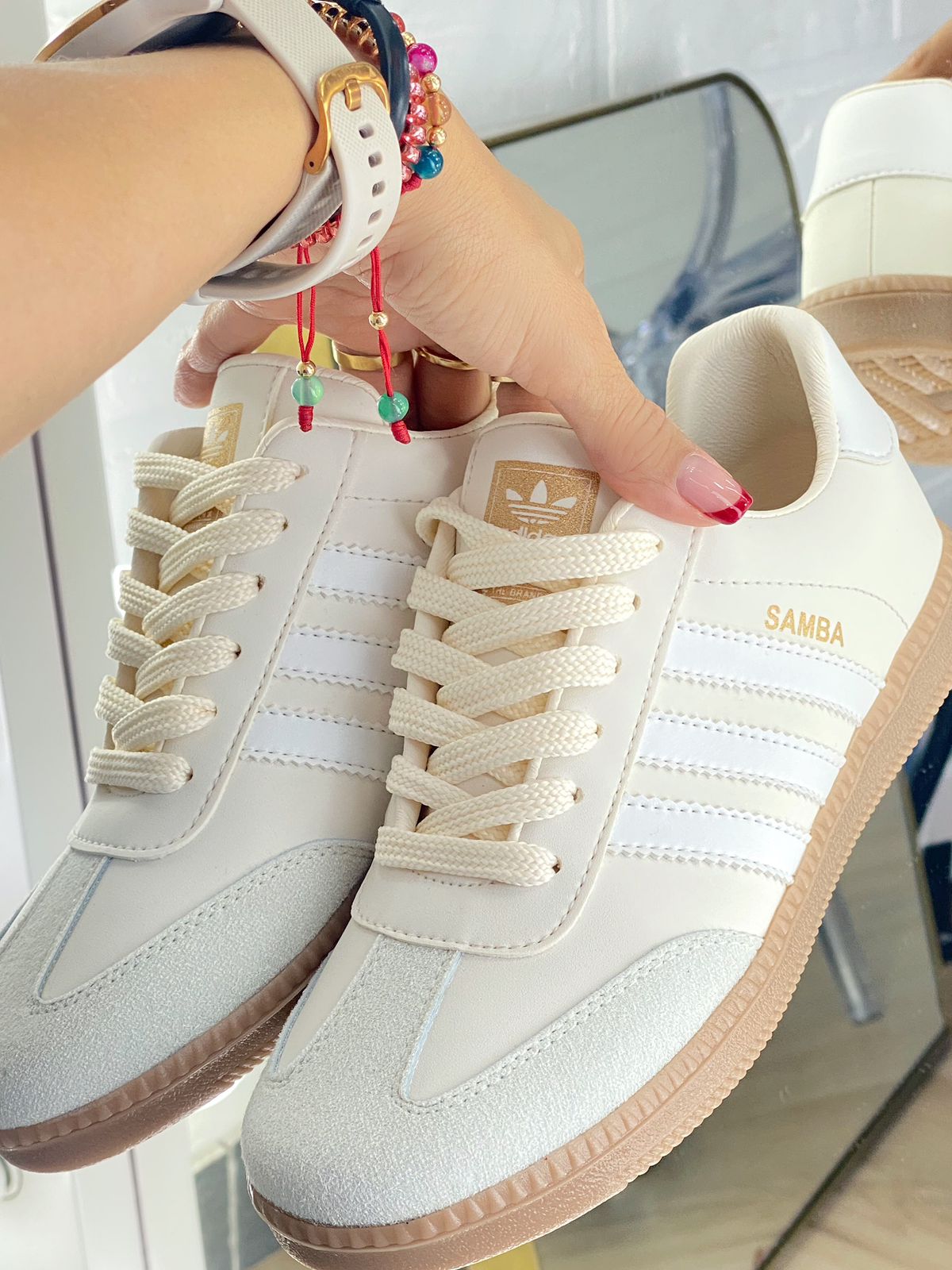 Nuevos Tenis Samba Beige