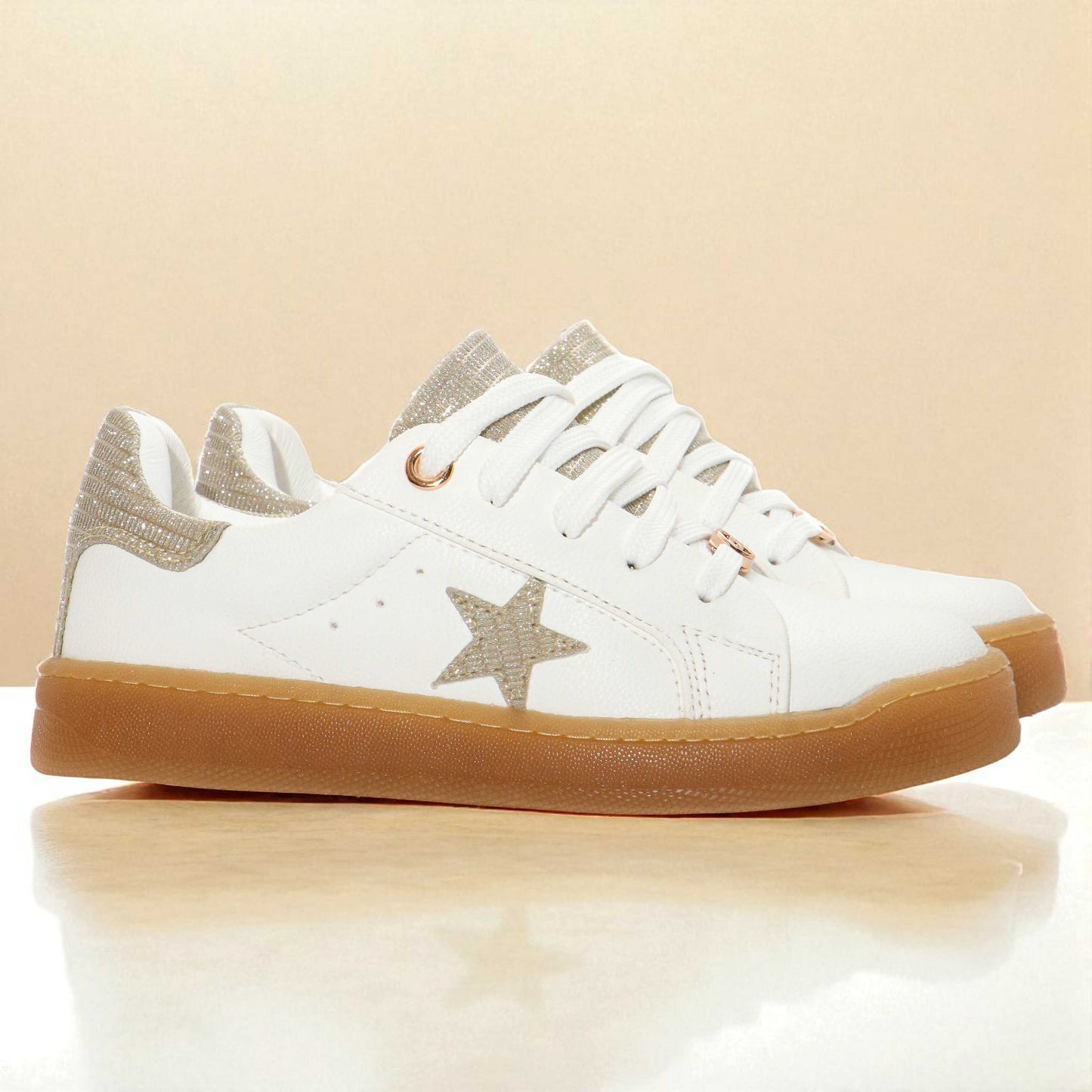 Tenis Golden Star